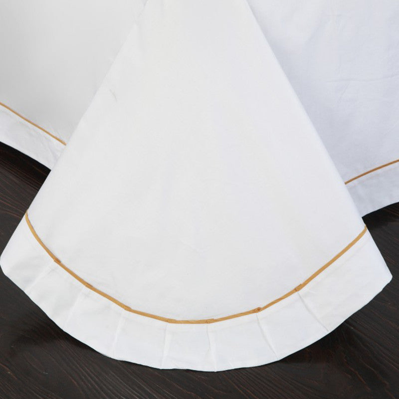 Four-Piece Cotton Bedding Set — Soft Twill Duvet & Sheets