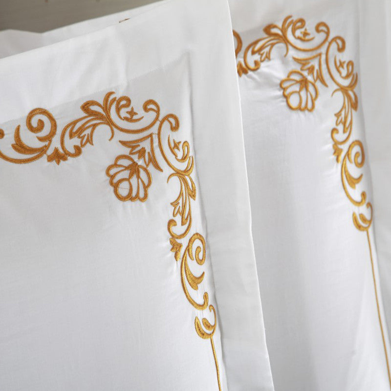 Four-Piece Cotton Bedding Set — Soft Twill Duvet & Sheets