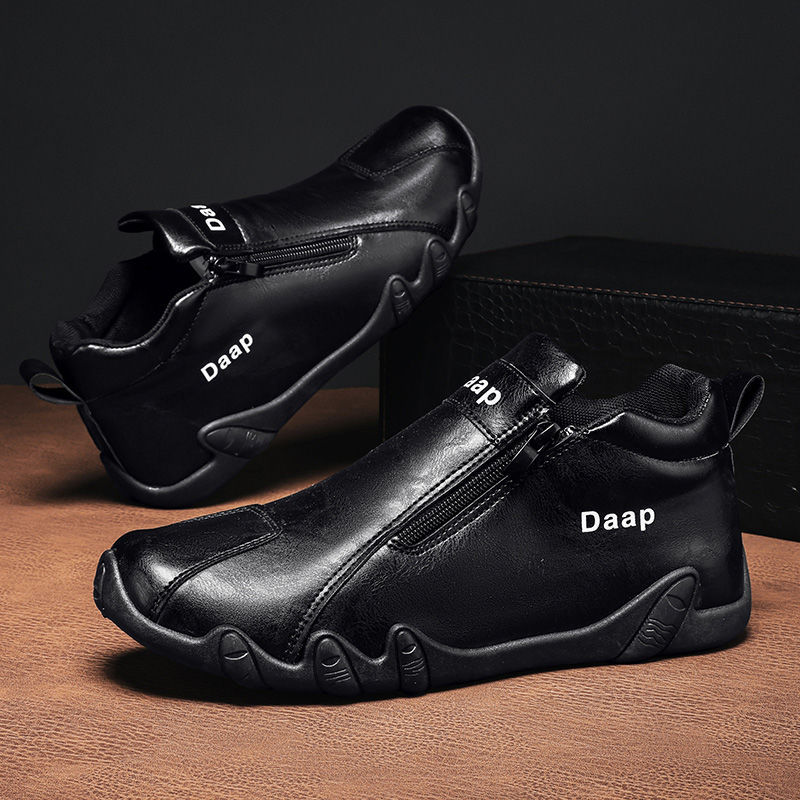 Men's High-Top Hiking Shoes — Durable Outdoor Footwear