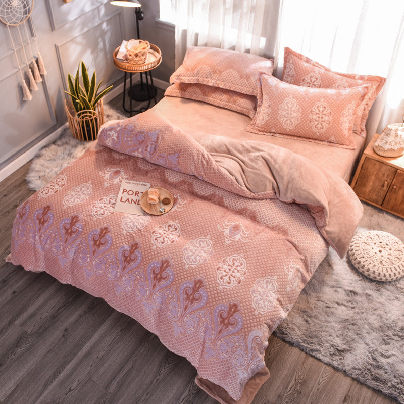 Printed Bedding Set — Modern Patterned 4-Piece Bedding