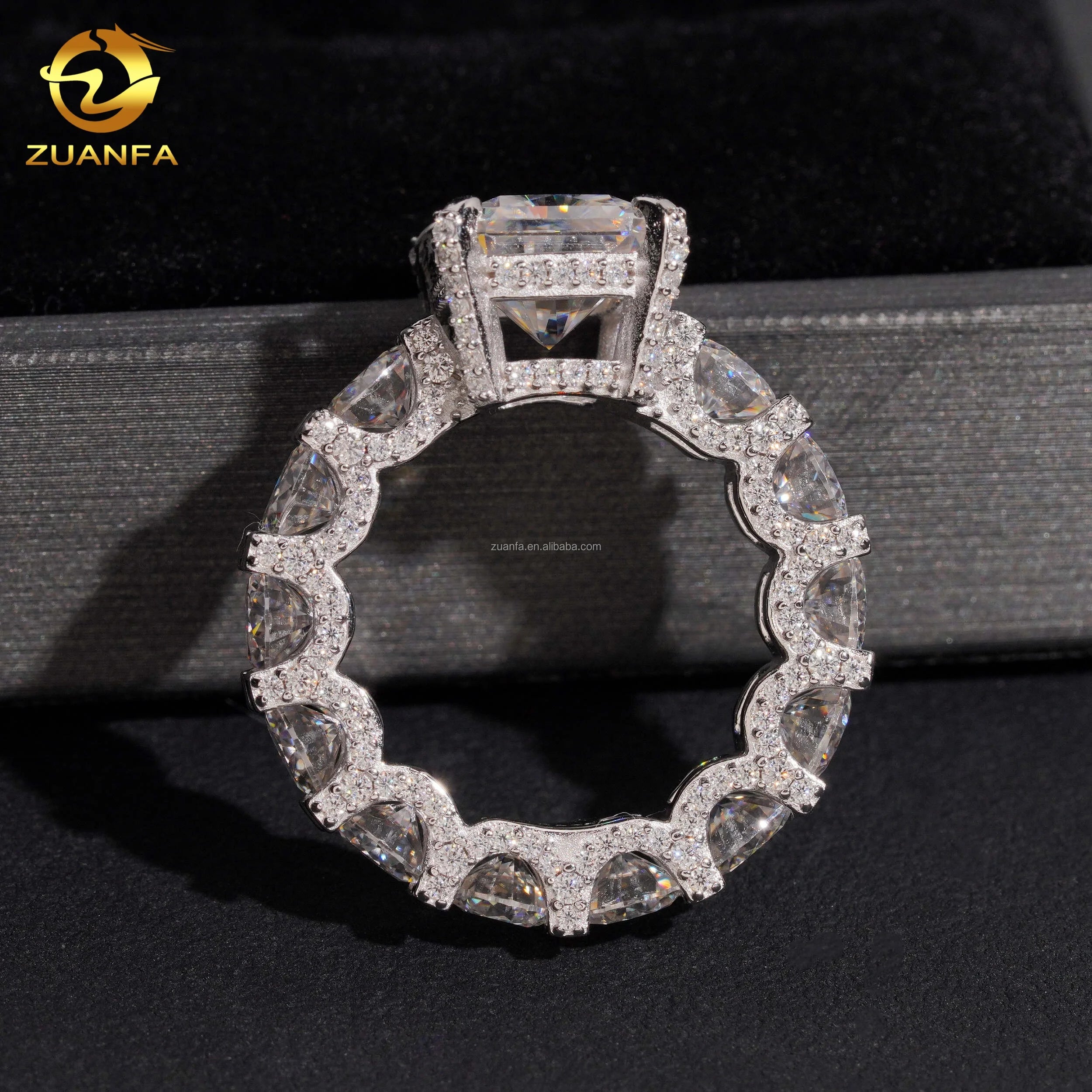 New Arrivals USA Warehouse Fashion Luxury Jewelry 5Ct Vvs Radiant Moissanite 925 Sterling Silver Eternity Engagement Ring