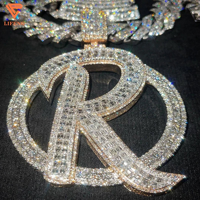 Factory Custom Fashion Jewelry 925 Sterling Silver Round&Baguette Cut VVS Moissanite Hip Hop Big Initial R 3D Letter Pendant