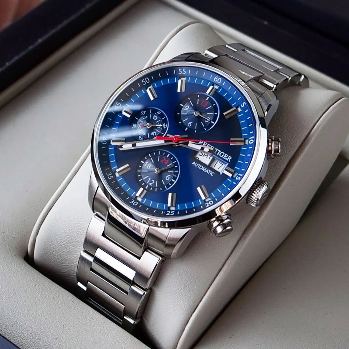 Reef Tiger Blue Chronograph Automatic Watch — Sapphire, 10BAR, 40mm