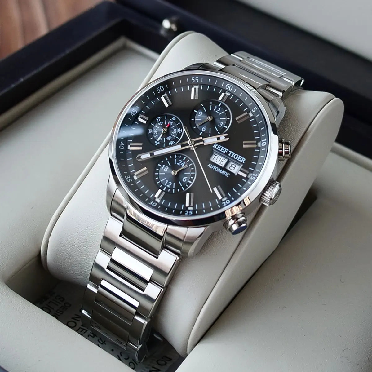 Reef Tiger Blue Chronograph Automatic Watch — Sapphire, 10BAR, 40mm