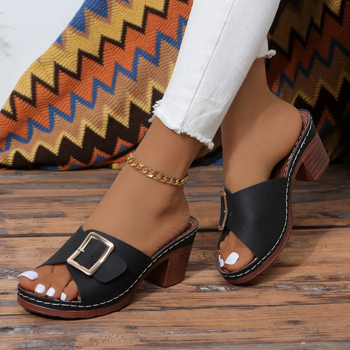 Women Sandals Summer New Fashion Soft Platform Shoes Ladies Chunky Heels Buckle Designer Slippers Outdoor High Heels Sandals