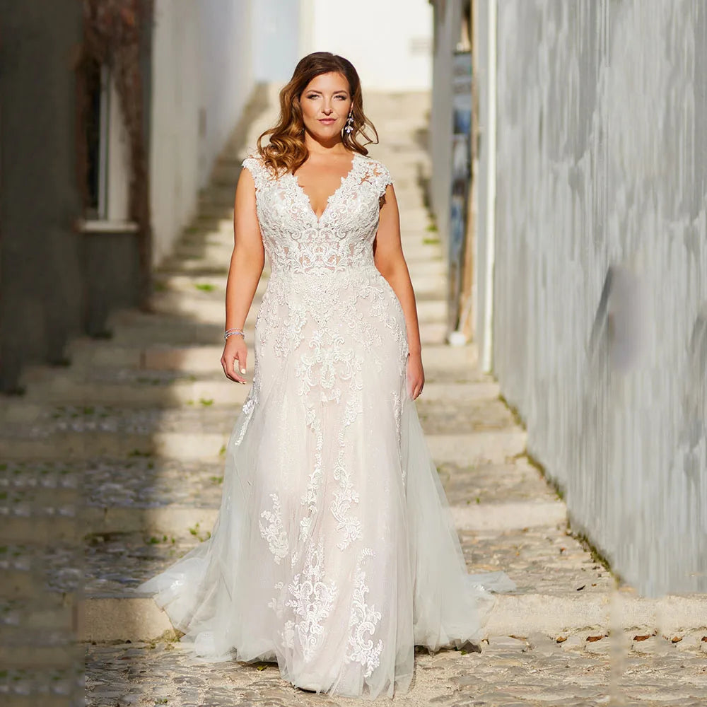 Plus Size Tulle Lace Backless Mermaid Wedding Dress