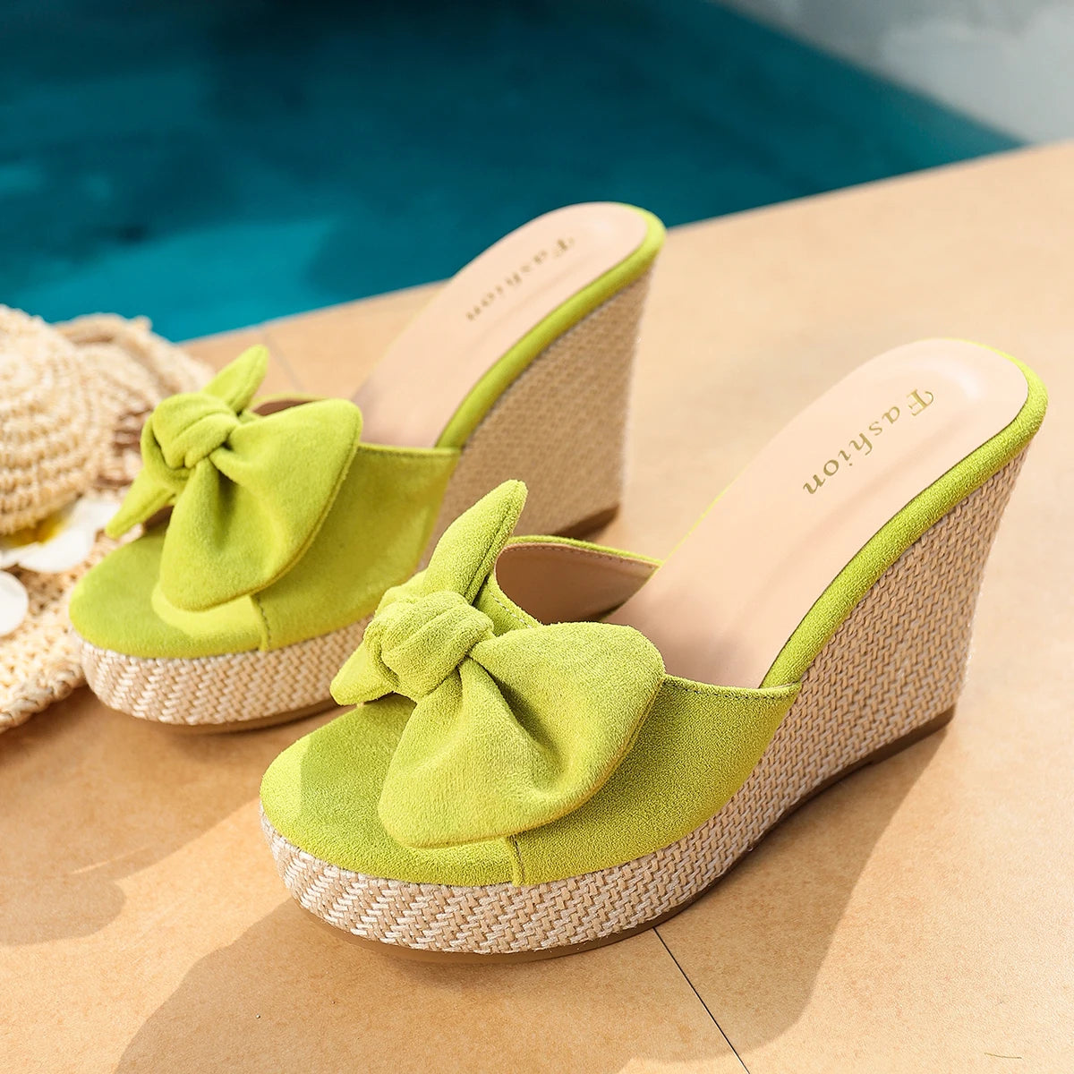 Women Wedge Sandals with Bowknot Platform Heels Comfortable Summer Slides for Beach Party Casual Fashion Style Daily Wear