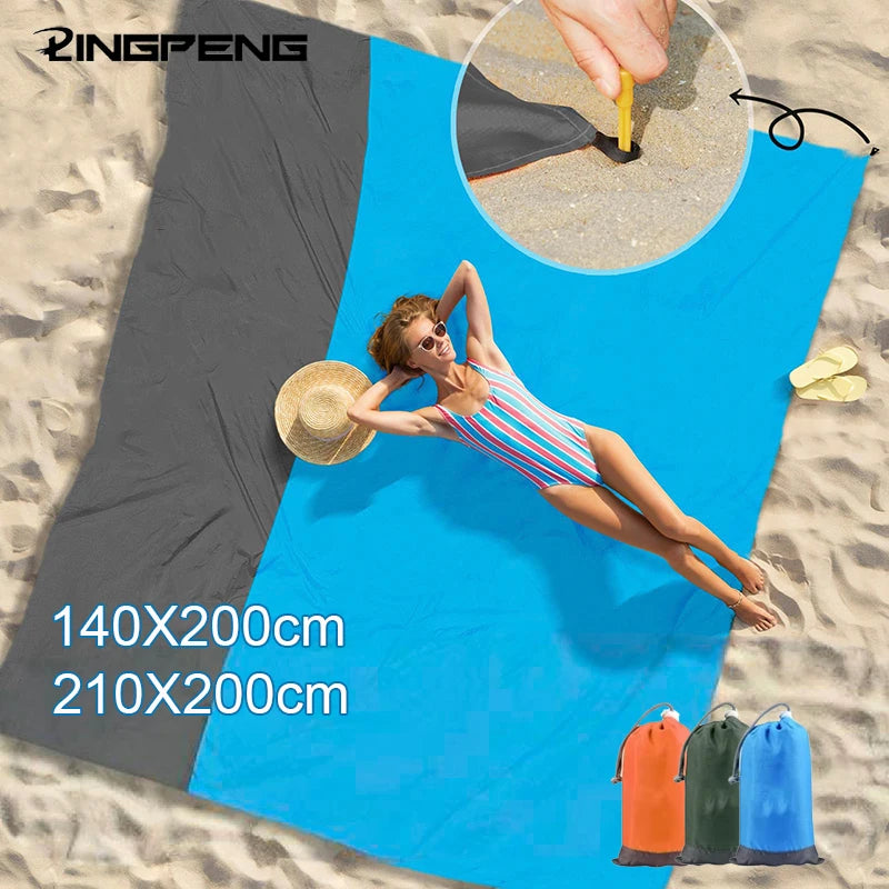 Waterproof Sandproof Beach Mat for 3 Adults