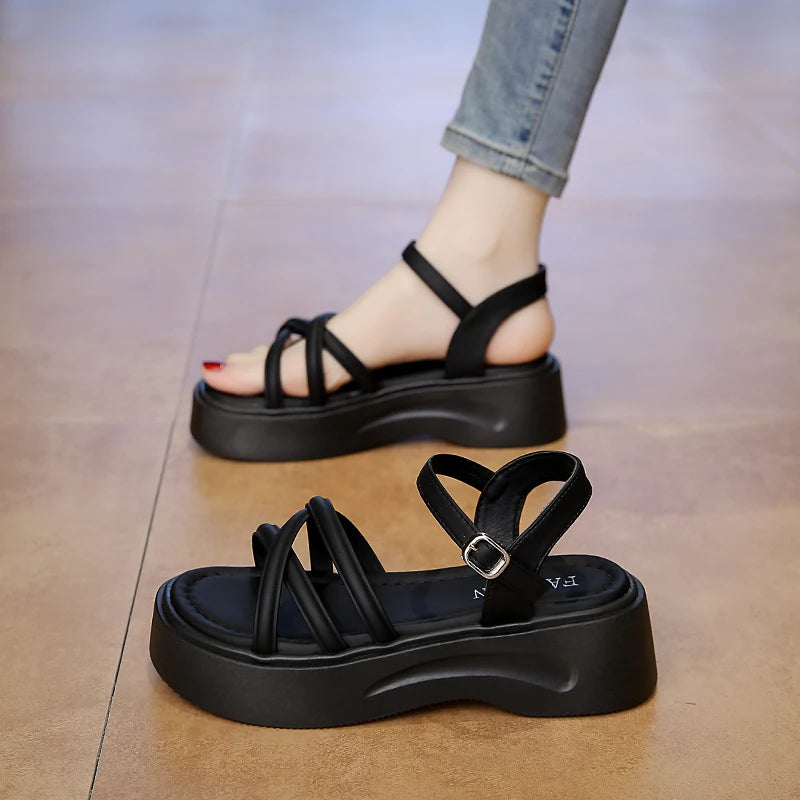 Thick-Soled Sandals for Women's Summer Outer Wear New Roman Beach Shoes