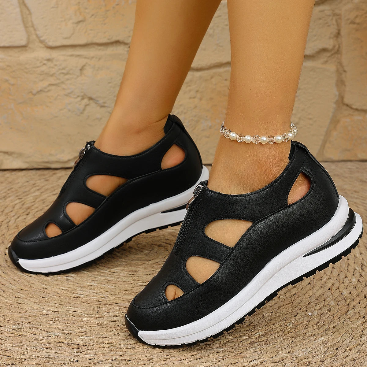 Women Sandals 2025 New Hot Sale Closed Toe Sandals Women Rome Casual Sandals Women Hollow Platform Wedges Plus Size Shoes Female
