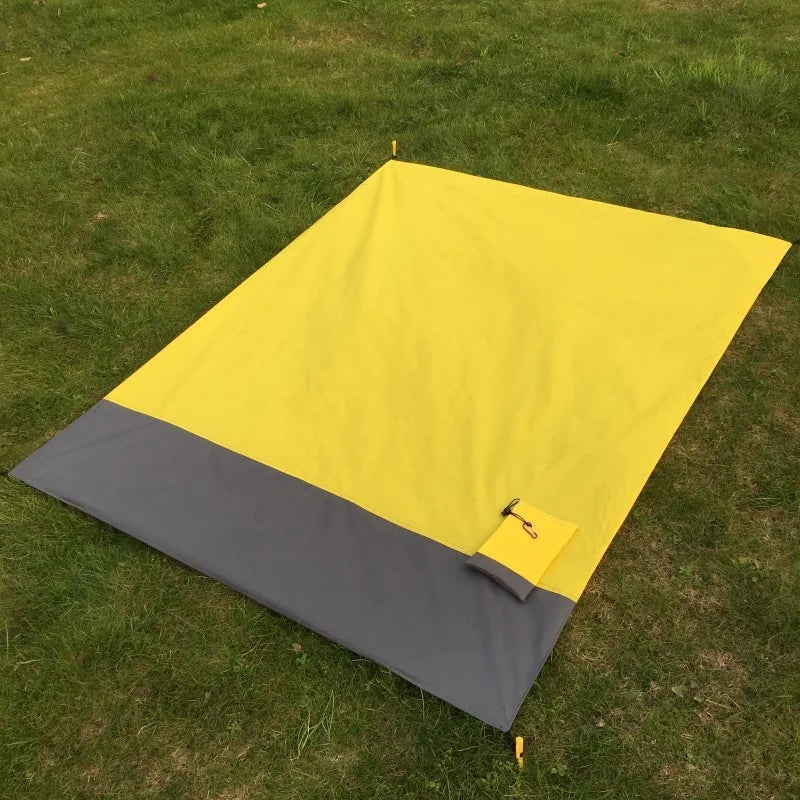 Beach Blanket Sandproof 200x140cm Lightweight