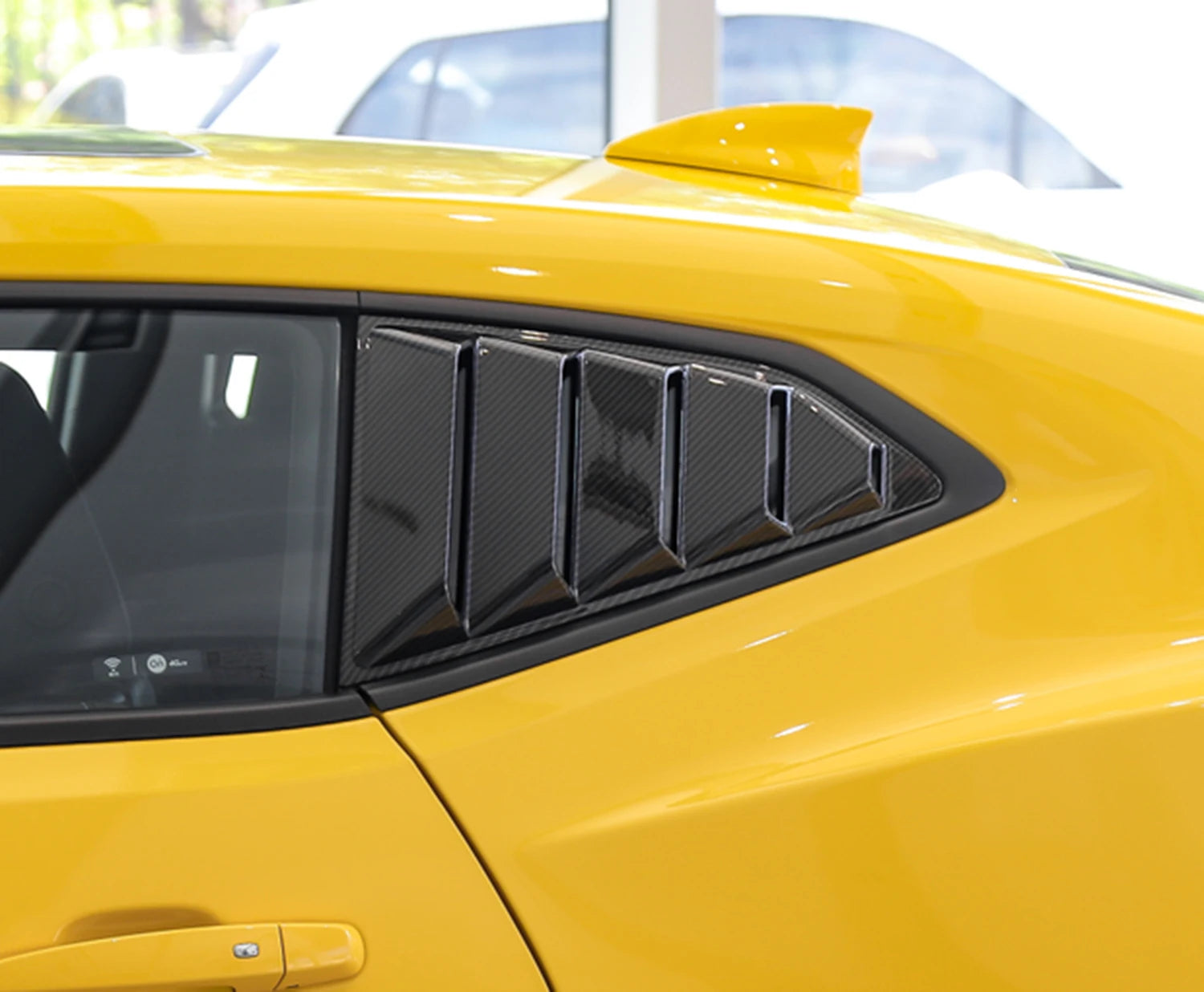 Car Side Rear Window Scoop Louvers Decoration Cover Stickers for Chevrolet Camaro 2017 2018 2019 2020 2021 Exterior Accessories