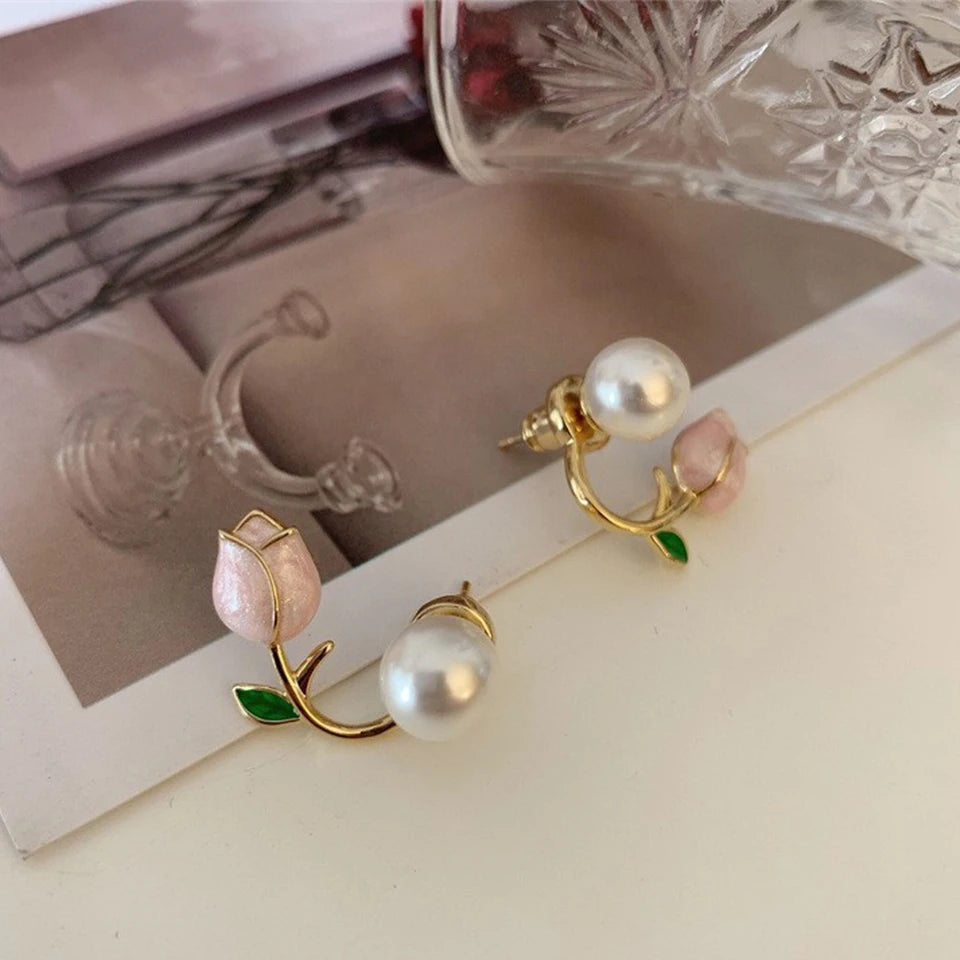 ZAKOL Fresh Rose Stud Earrings with Imitation Pearl Sweet Pink Tulip Earrings Exquisite New Accessories for Women Trendy Jewelry