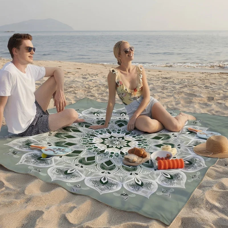 VIKAMA Bohemian Mandala Sandproof Beach Mat