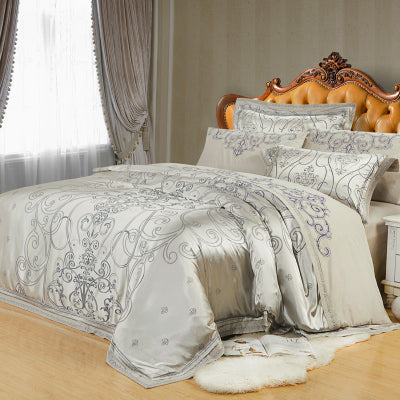 European Luxury Cotton Jacquard Bedding Set — Floral Elegance